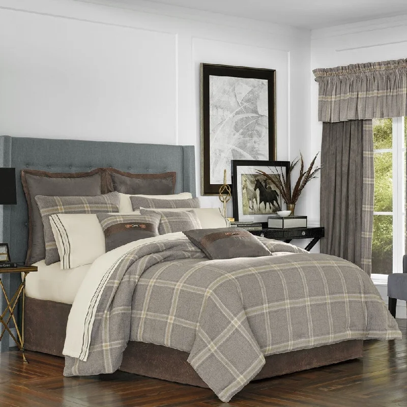 Five Queens Court Jamison Lodge Comforter Set