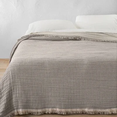 New - Full/Queen Reversible Textured Cotton Chambray Coverlet Dark Gray/White - Casaluna