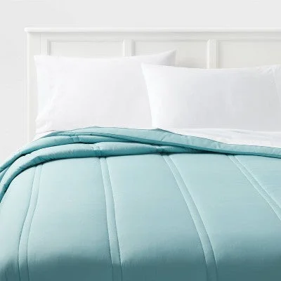 New - King Lofty Microfiber Comforter Turquoise Blue - Room Essentials: Eco-Friendly, All-Season, Teen-Friendly