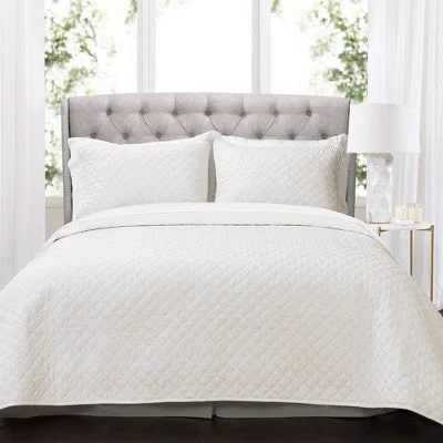 Lush Décor 3pc Full/Queen Ava Diamond Oversized Cotton Quilt Set Off-White