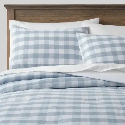 Open Box - Threshold Comforter Set Cotton Gingham Breathable Comfort All-Season