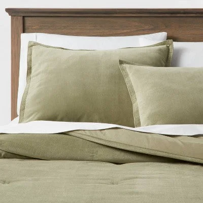 Open Box - Full/Queen Cotton Velvet Comforter & Sham Set Green - Threshold